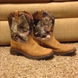 Ariat non slip boots